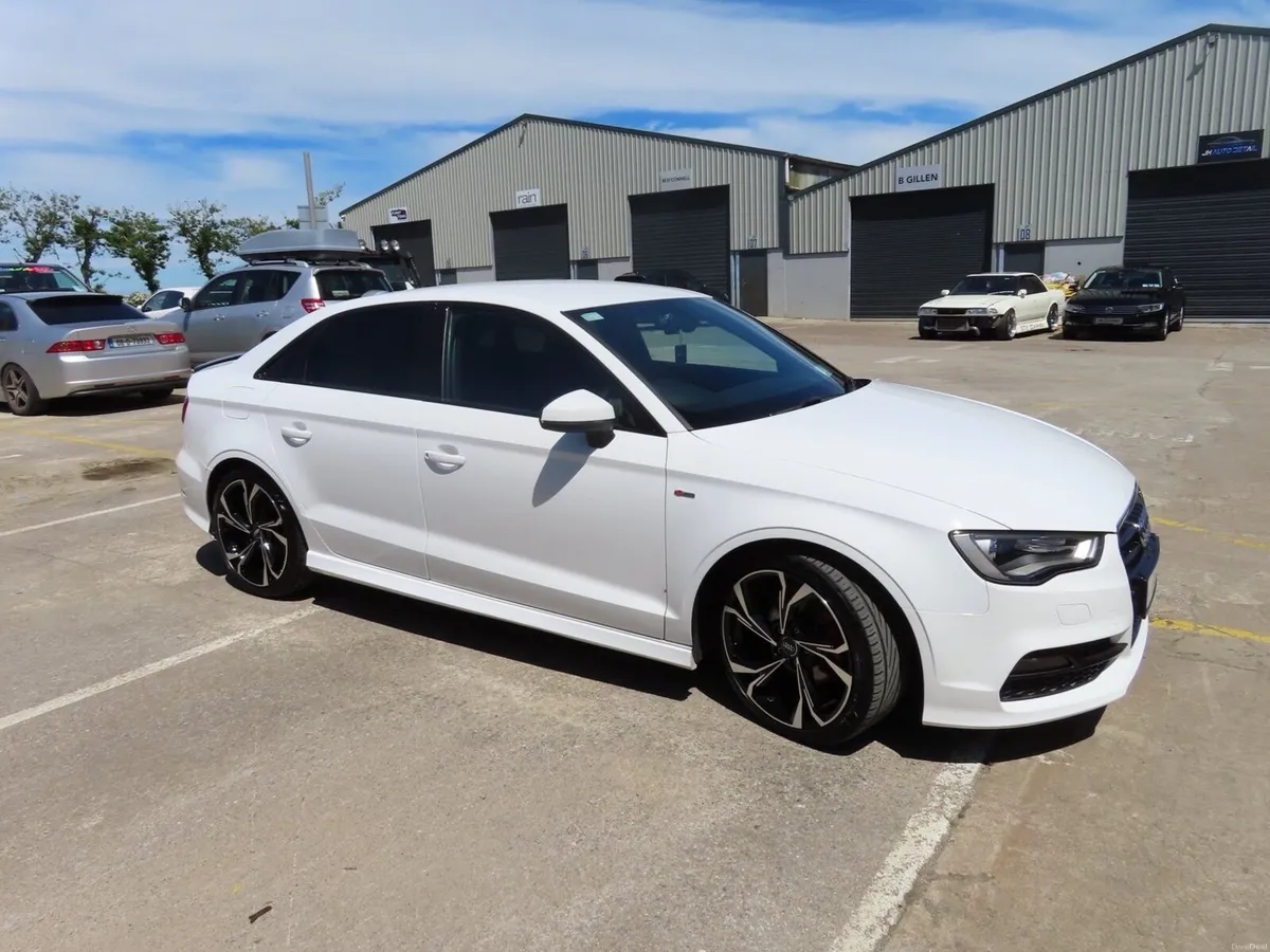 Audi A3 2016 - Image 2