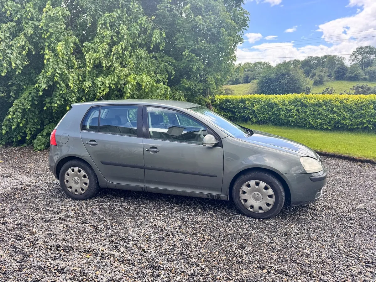 Volkswagen Golf 2006 - Image 1
