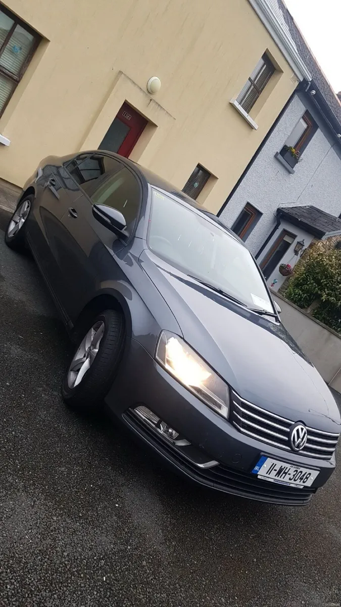 Volkswagen Passat 2011 NCT & tax till 2027 - Image 2