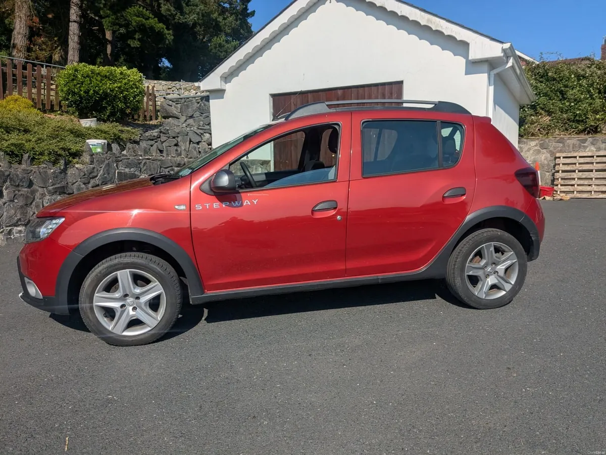 Dacia Sandero Stepway 2018 - Image 1