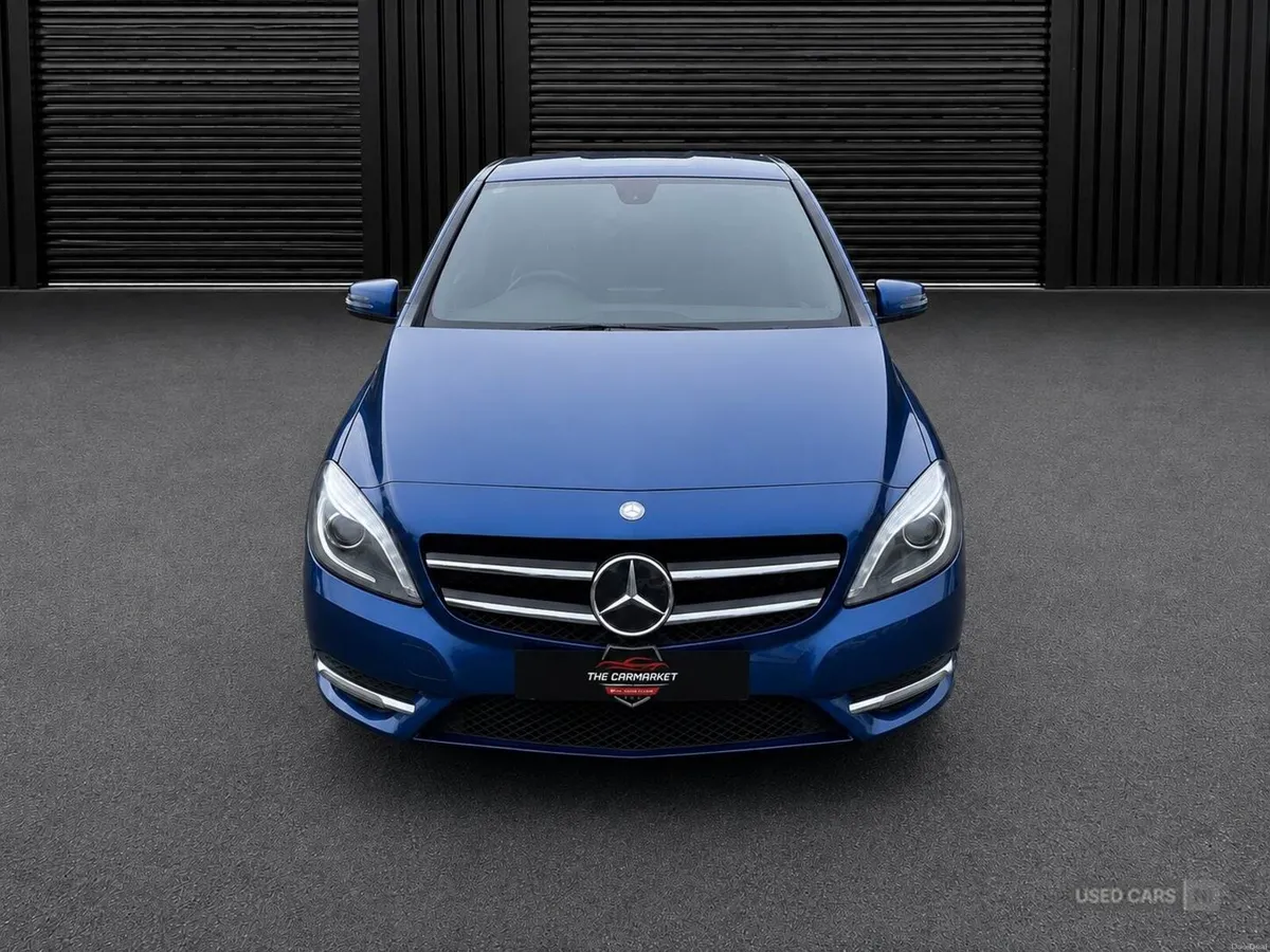Mercedes-Benz B-Class B180 Blue Efficiency 1.6i Au - Image 2