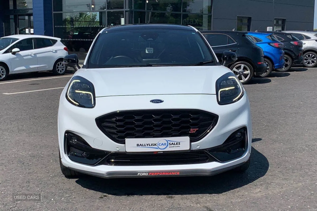 Ford Puma 1.5T 200PS ST in White with 23K + Pan Ro - Image 4