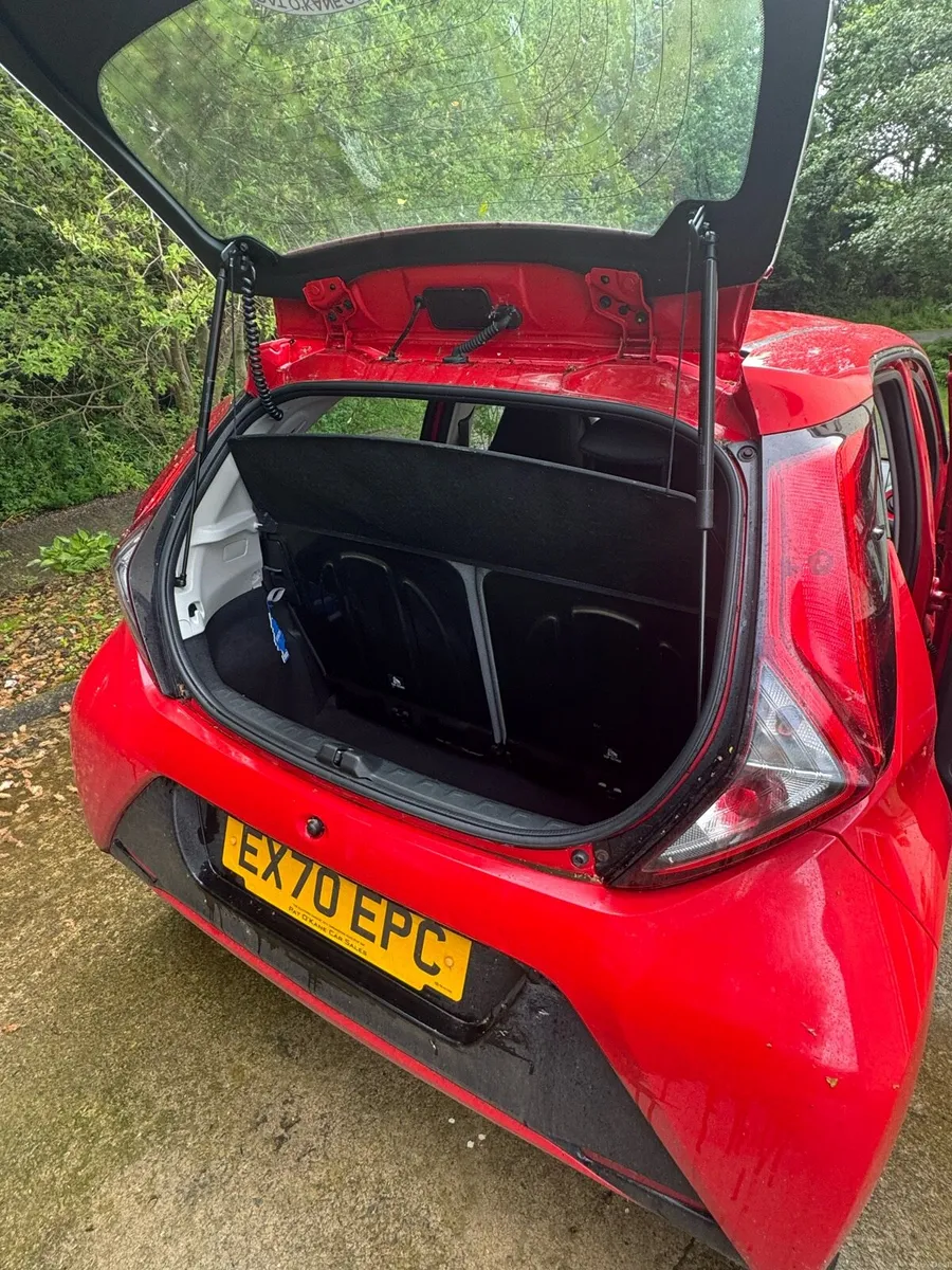 Toyota aygo hatchback - Image 5