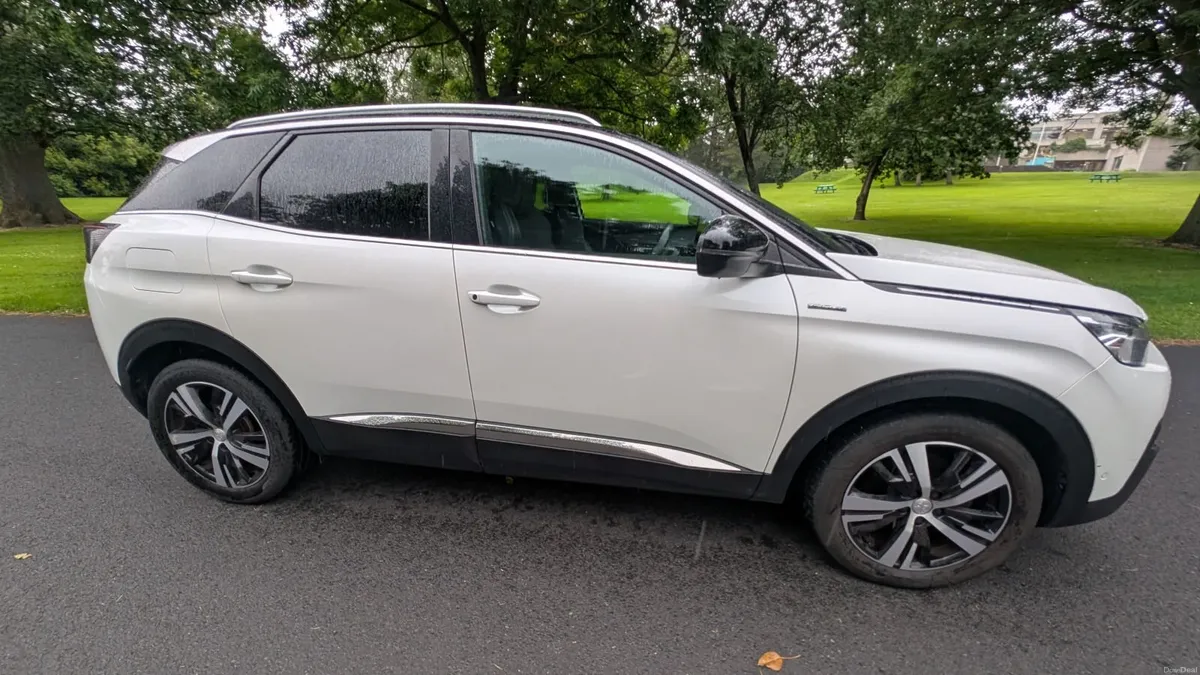 Peugeot 3008 2018 - Image 5