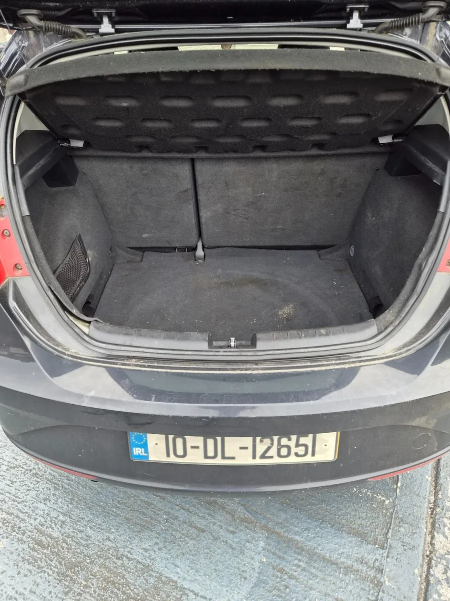 SEAT Leon 2010 - Image 5