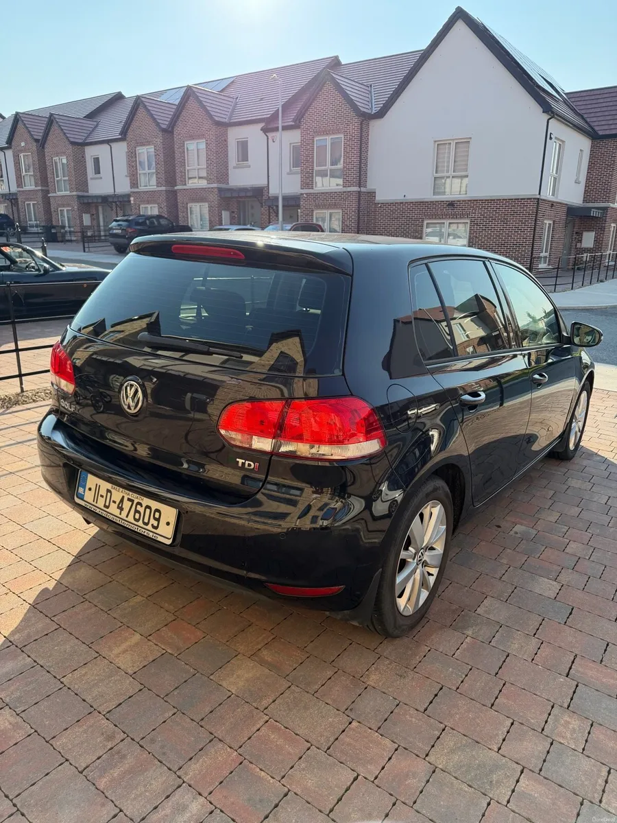 Volkswagen Golf - Image 5