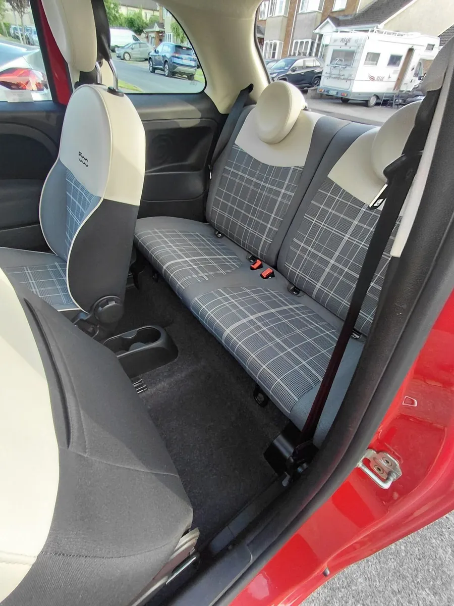 Fiat 500 Lounge 2018 - Image 2