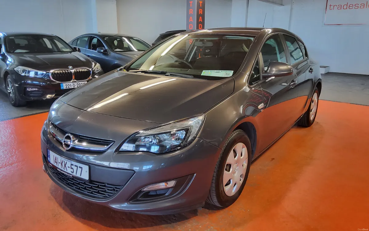 Opel Astra 2014 - Image 4