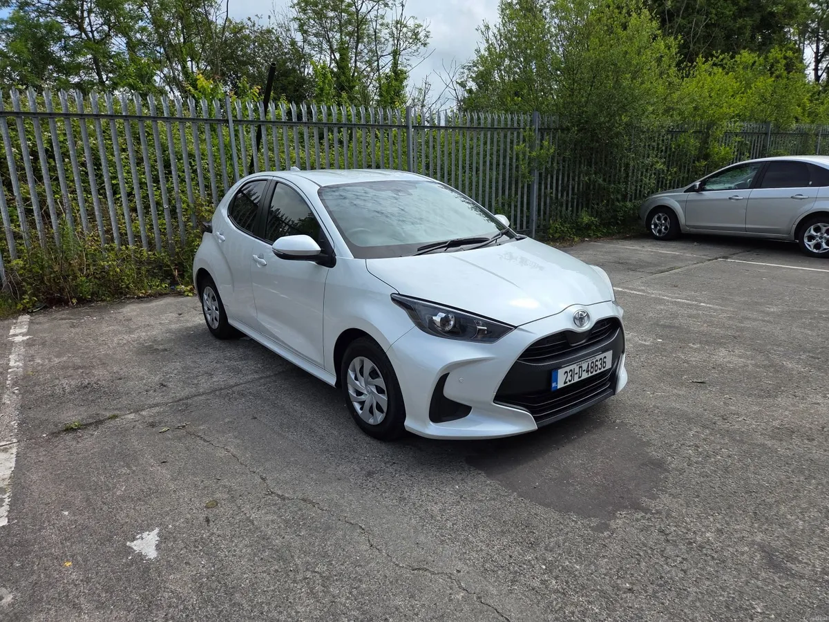 Toyota Yaris 2023 - Image 5