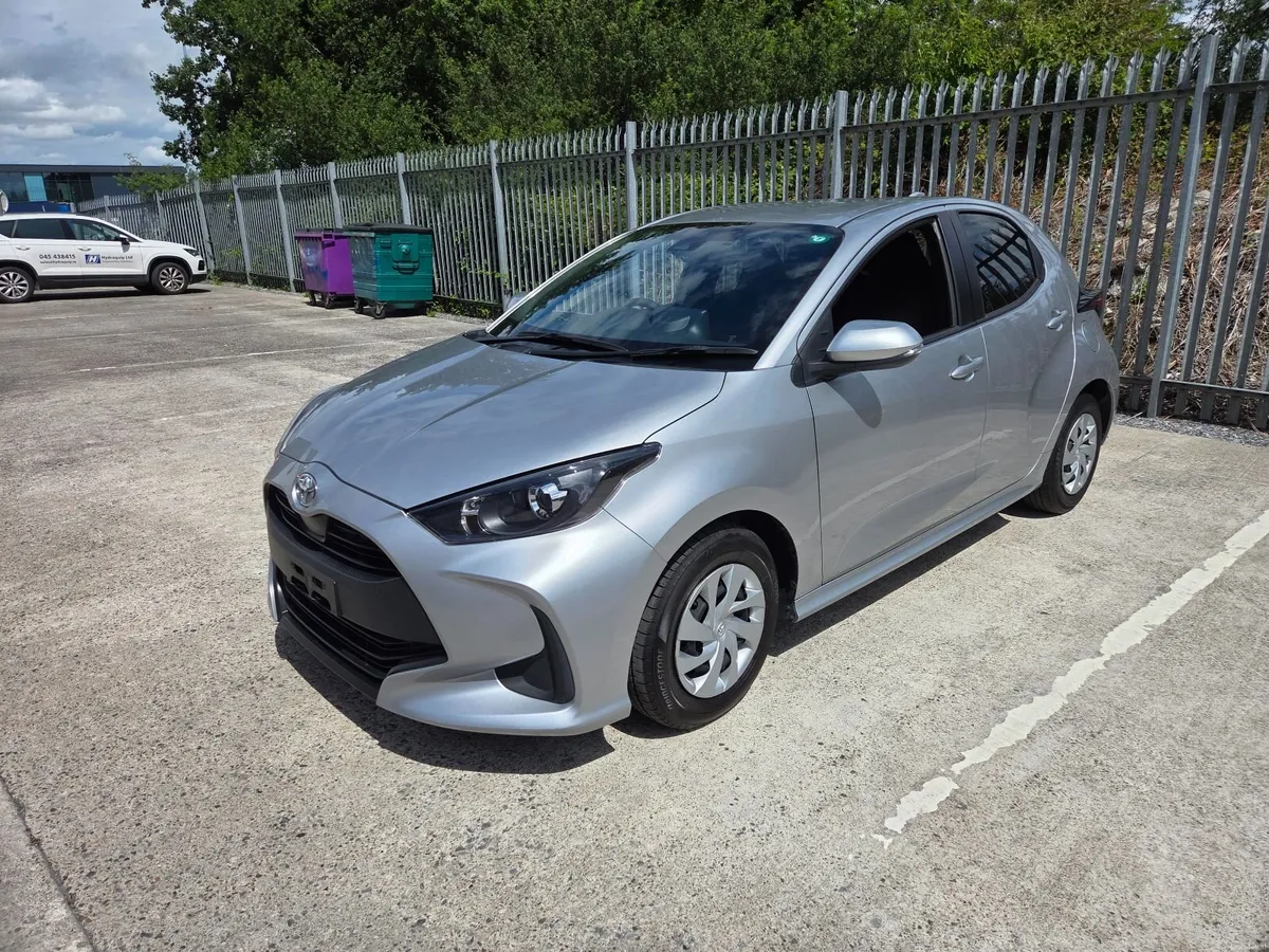 Toyota Yaris 2023 (231) 1.0 Automatic - Image 1