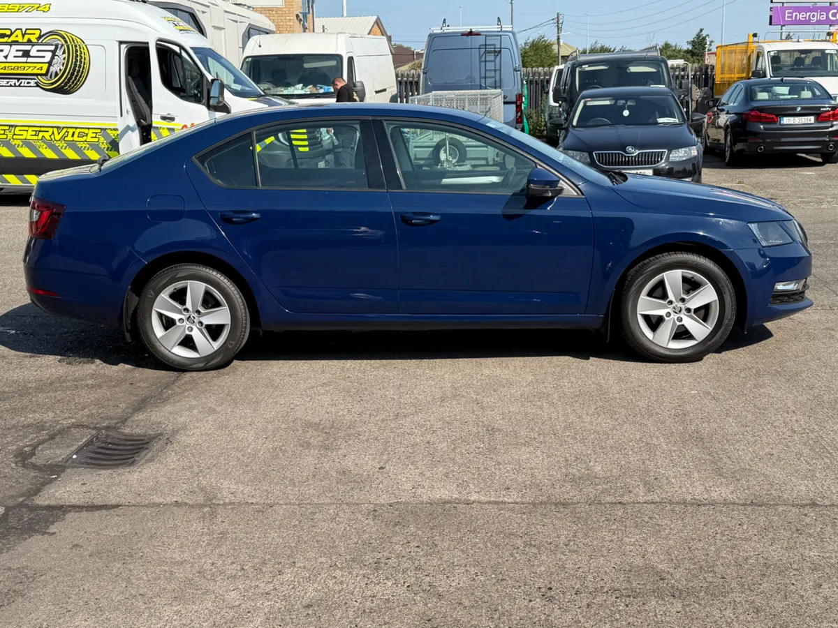 Octavia 1.0 TSI 115HP AUTOMATIC - Image 3