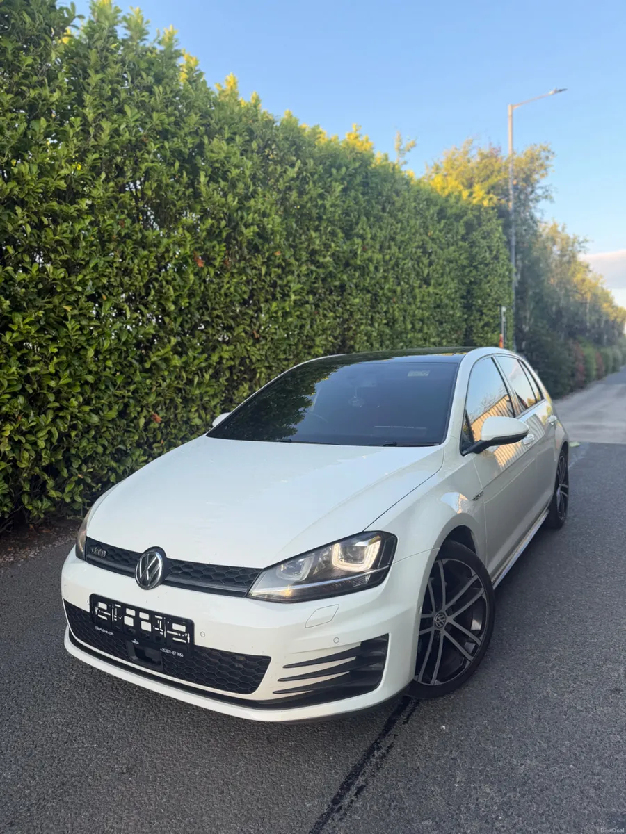 2015 VOLKSWAGEN GOLF GTD DSG - Image 3