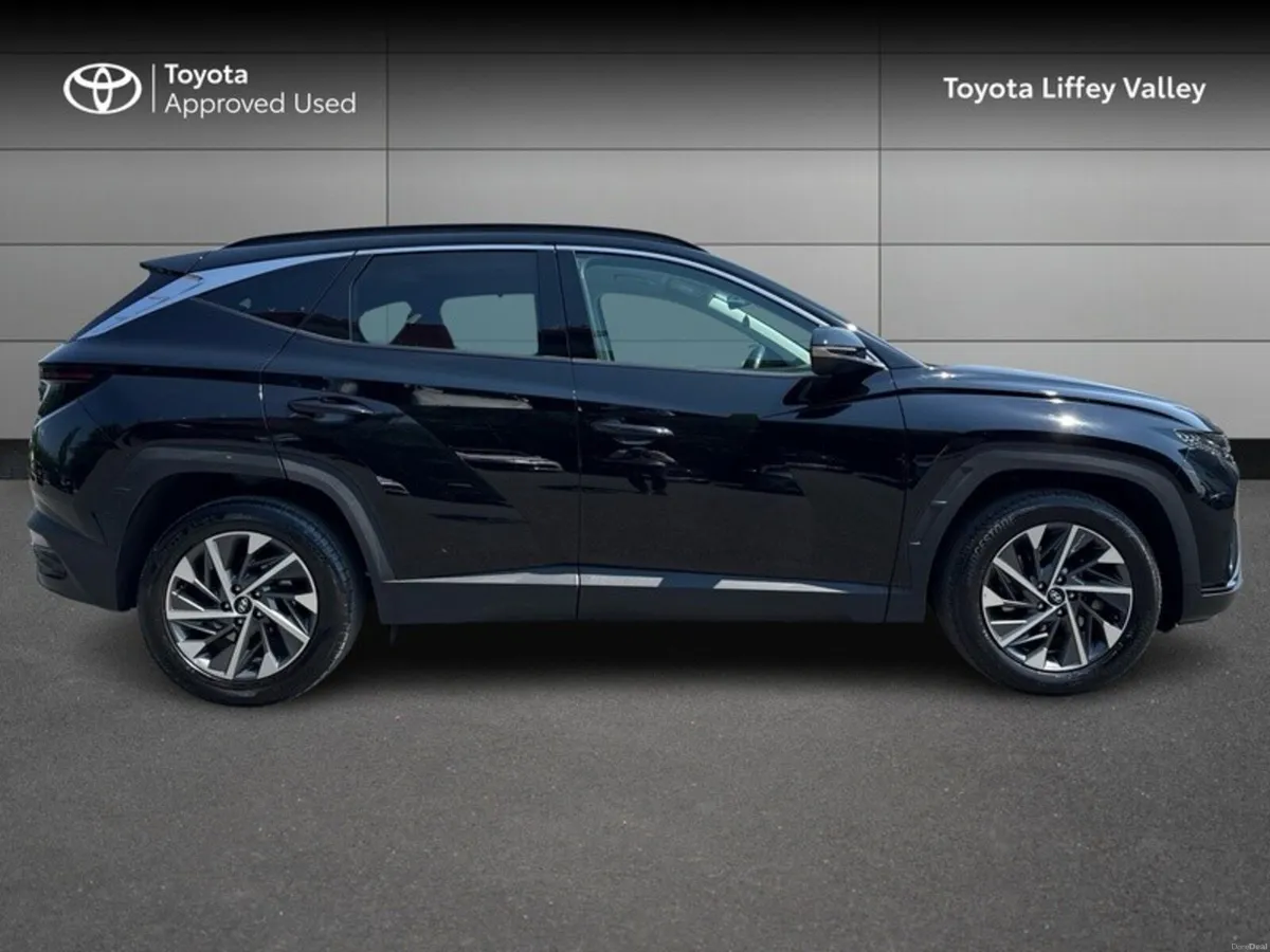 Hyundai Tucson EXECUTIVE PLUS 5DR - Image 3