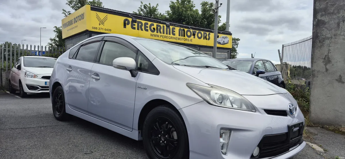 Toyota Prius hybrid - Image 3