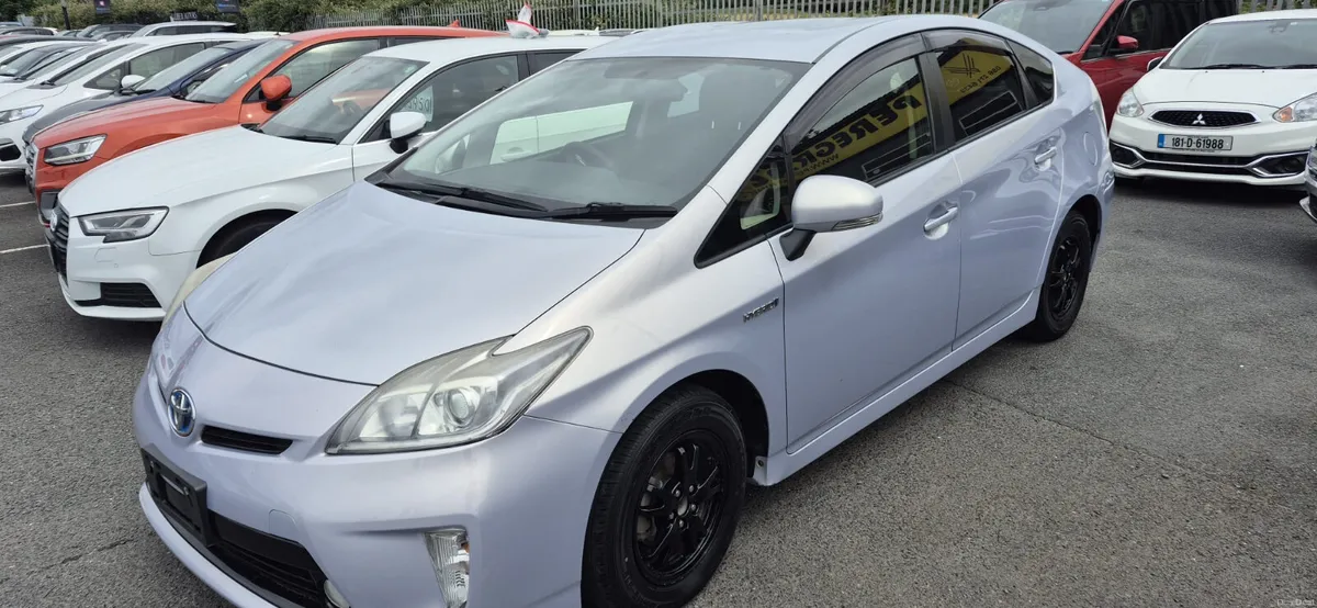 Toyota Prius hybrid - Image 4