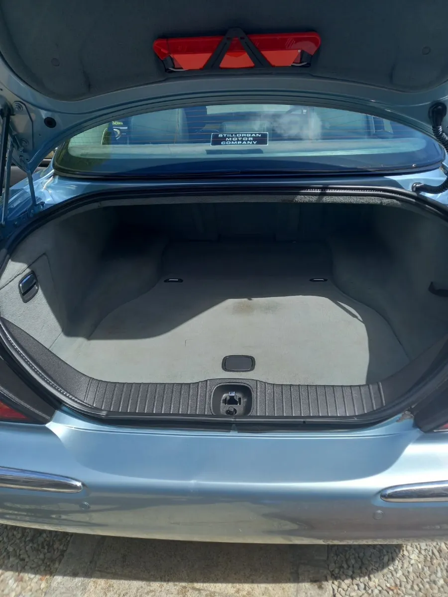 Jaguar XJ6 Sport - Image 5