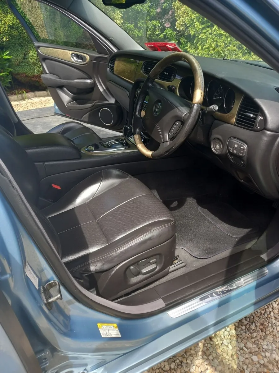 Jaguar XJ6 Sport - Image 6