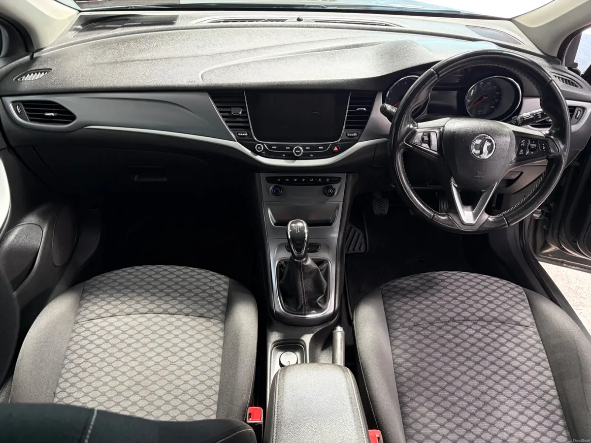 Vauxhall Astra 2018. 1.4.  TECH LINE. NAV - Image 4