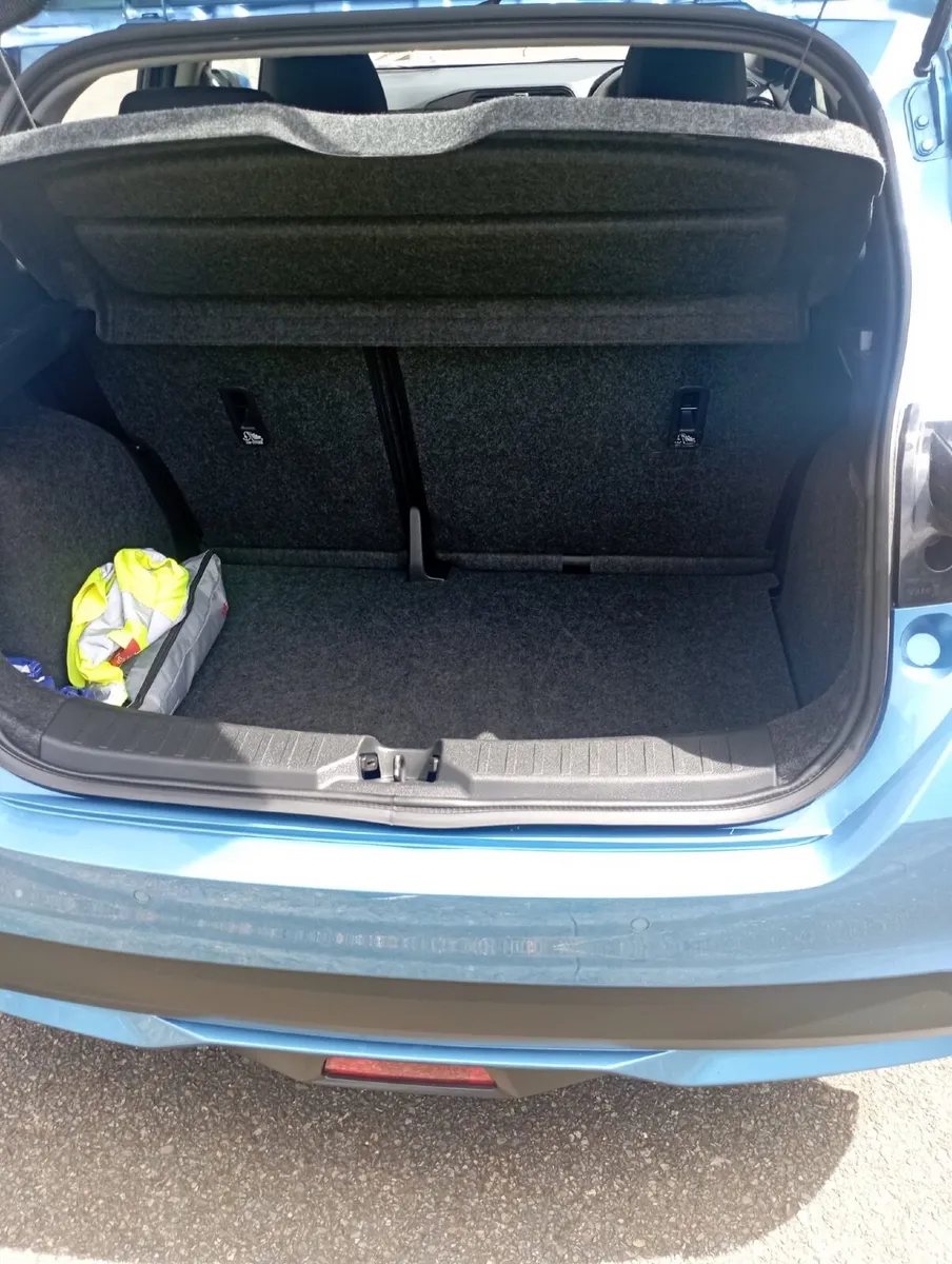 Nissan Micra 2019 - Image 2