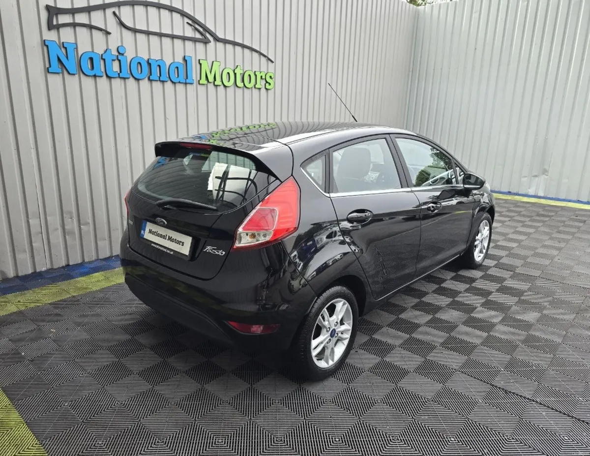 2017 Ford Fiesta 1.0 Petrol - Image 3