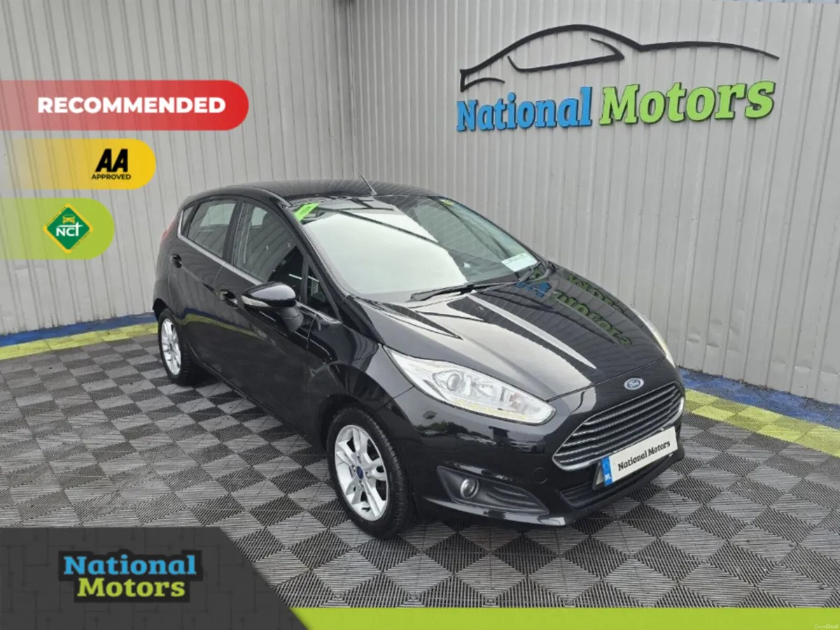 2017 Ford Fiesta 1.0 Petrol - Image 1