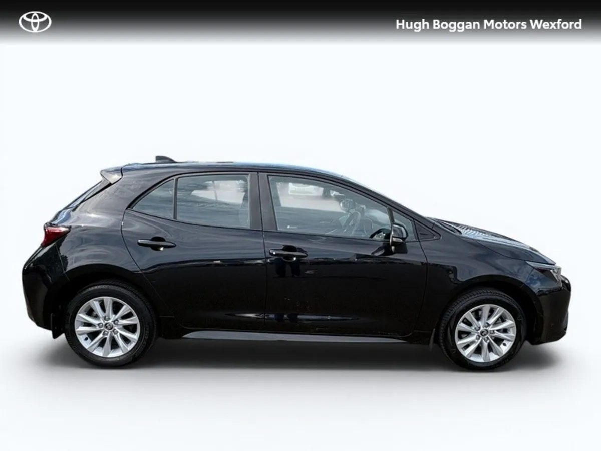 Toyota Corolla HYBRID LUNA H/8 4DR AUTO - Image 2