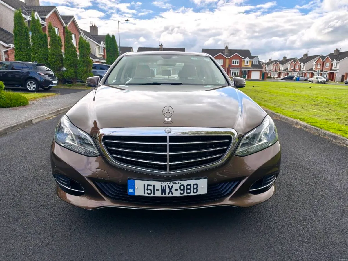 Mercedes E300 Diesel Hybrid - Image 2