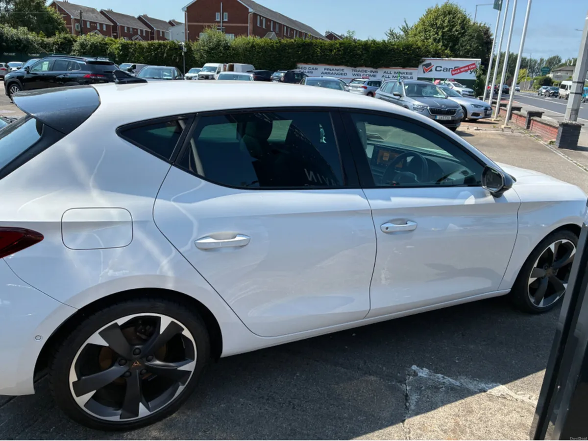 Cupra Leon 1.5 ETSI 150HP DSG 5DR AUTO - Image 6