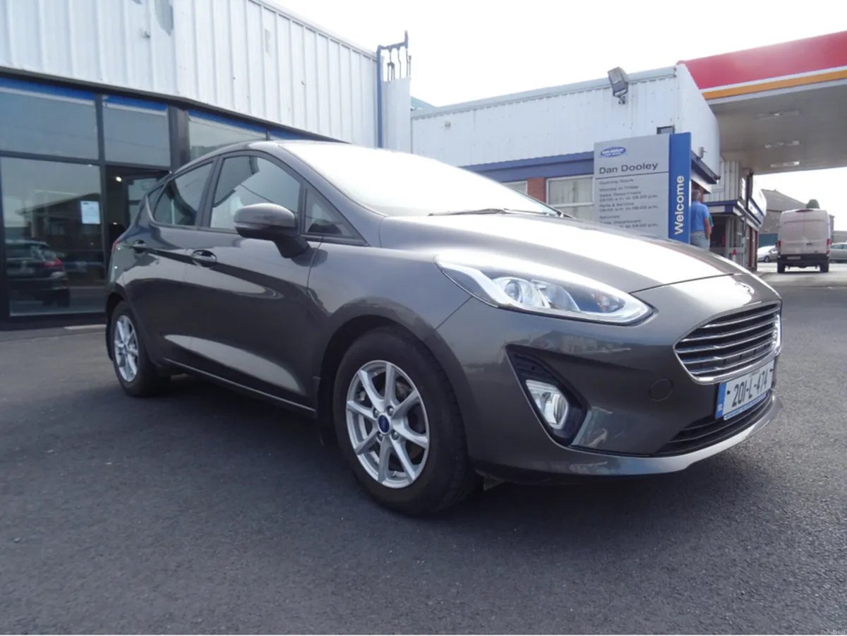 Ford Fiesta TITANIUM 5 DR 1.0 100PS M6 4DR - Image 1