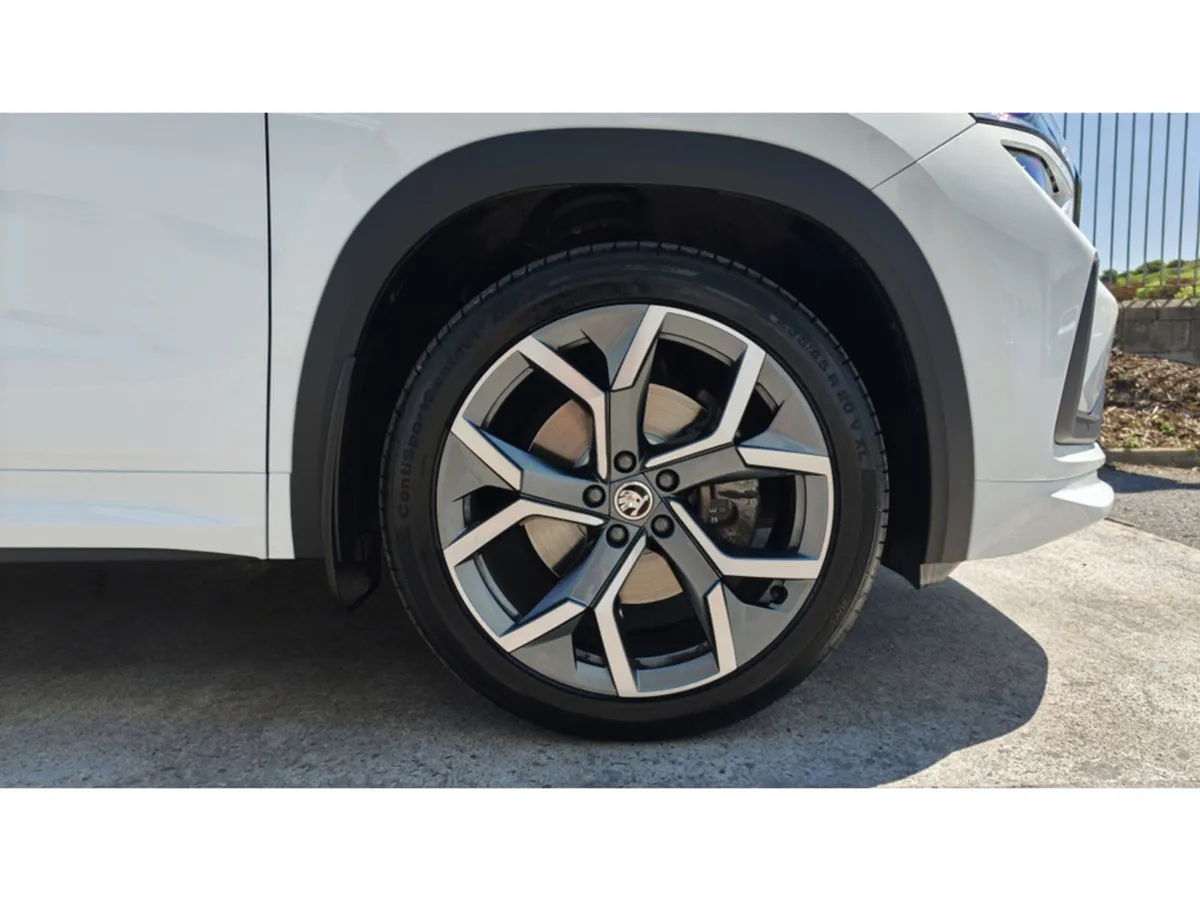Skoda Kodiaq SPORTLINE 2.0TDI 150HP DSG WINTER PAC - Image 3