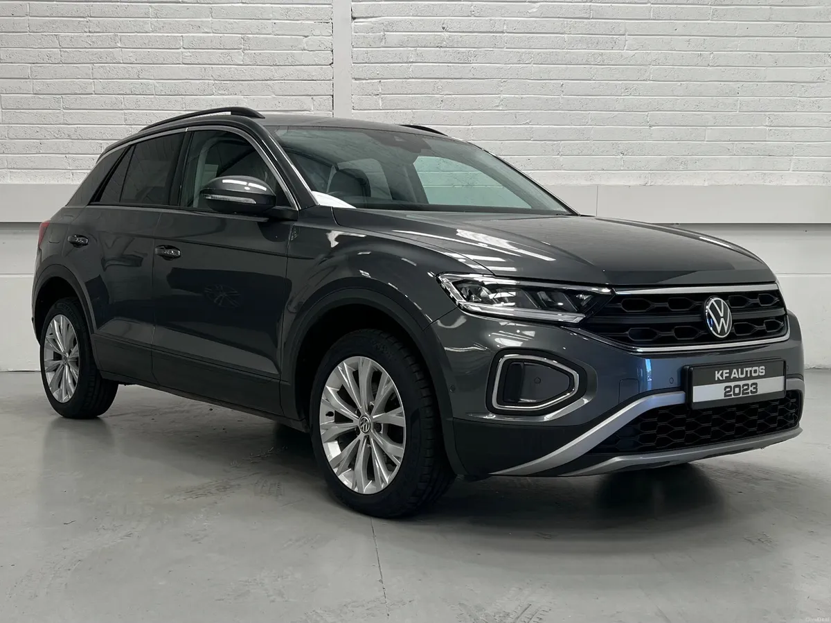 Volkswagen T-Roc Life 2.0TDI 116bhp 6 Speed Manual - Image 3