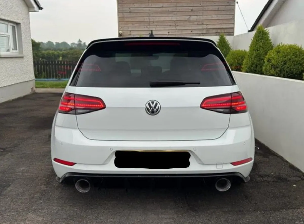 Volkswagen Golf GTD 2018 - Image 3
