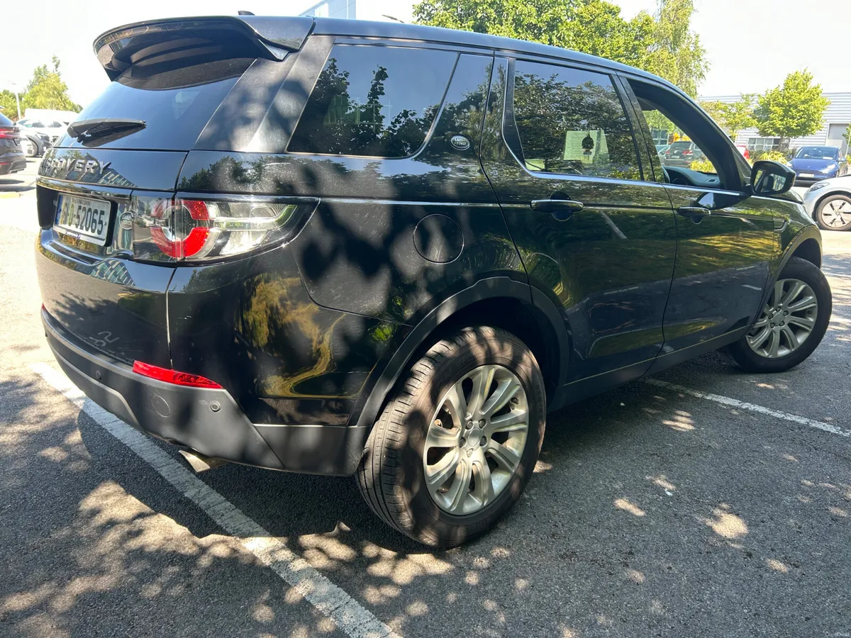 Land Rover Discovery Sport 2016 Auto, 2.0D 7 seats - Image 3