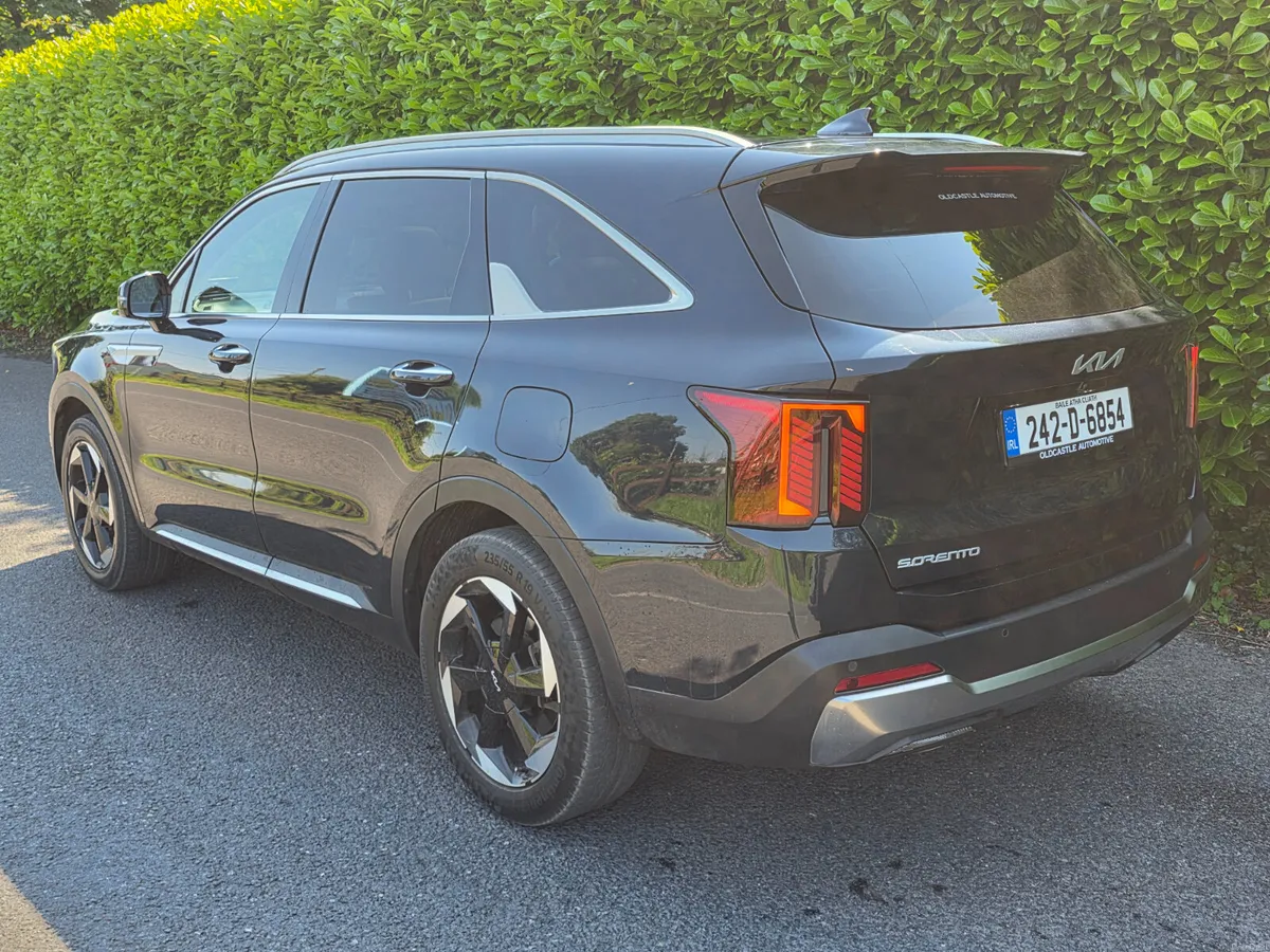 2024 Kia Sorento 2.2 CRDi Automatic | 7 Seats - Image 5