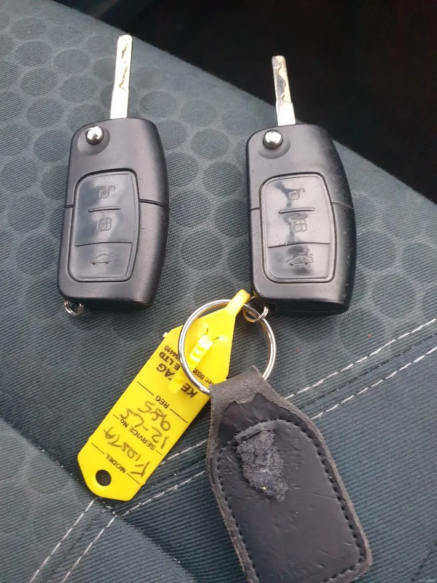 Ford Fiesta 2012 - Image 4