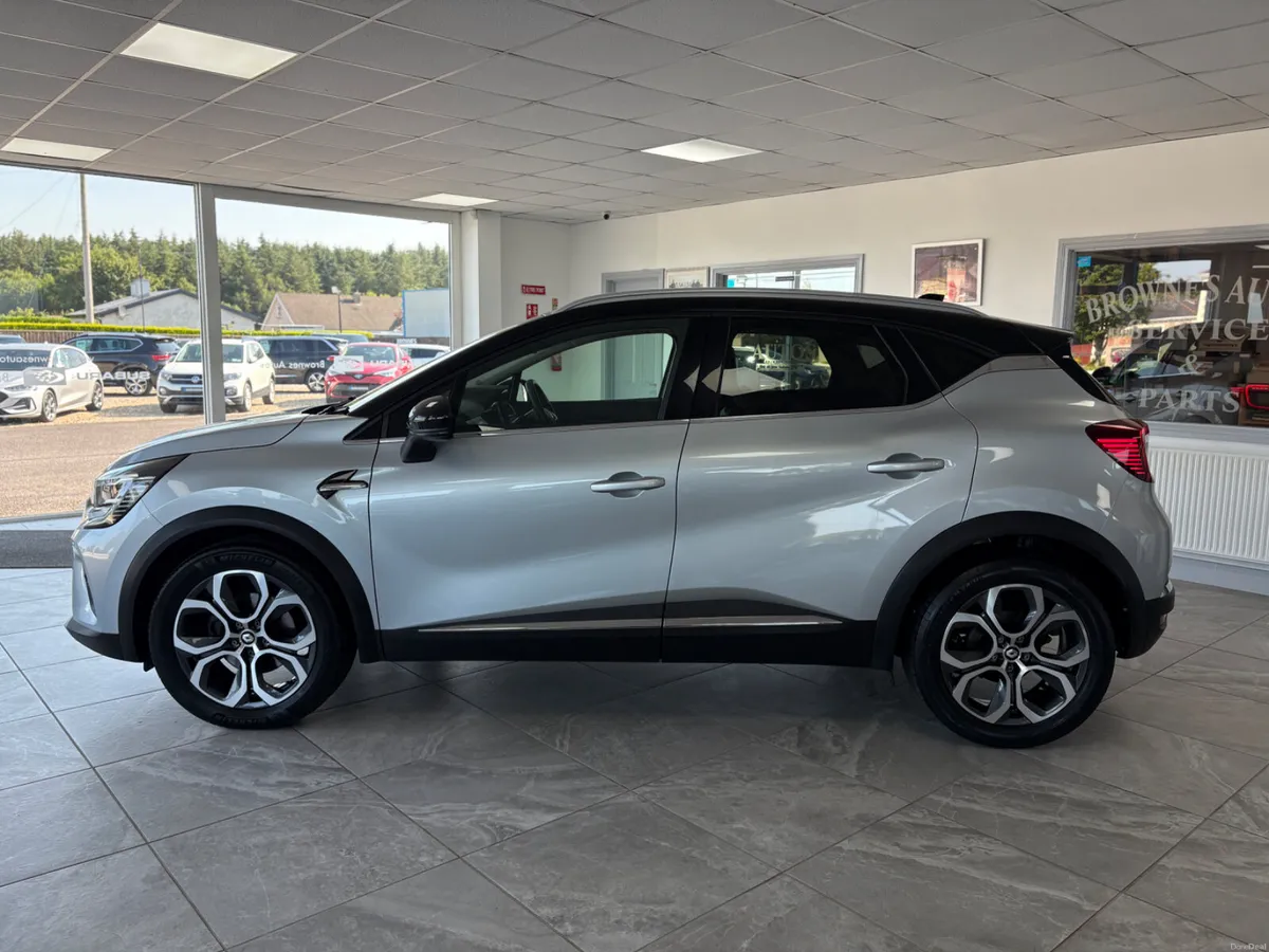 2023 Renault Captur E-Tech Automatic Hybrid - Image 5