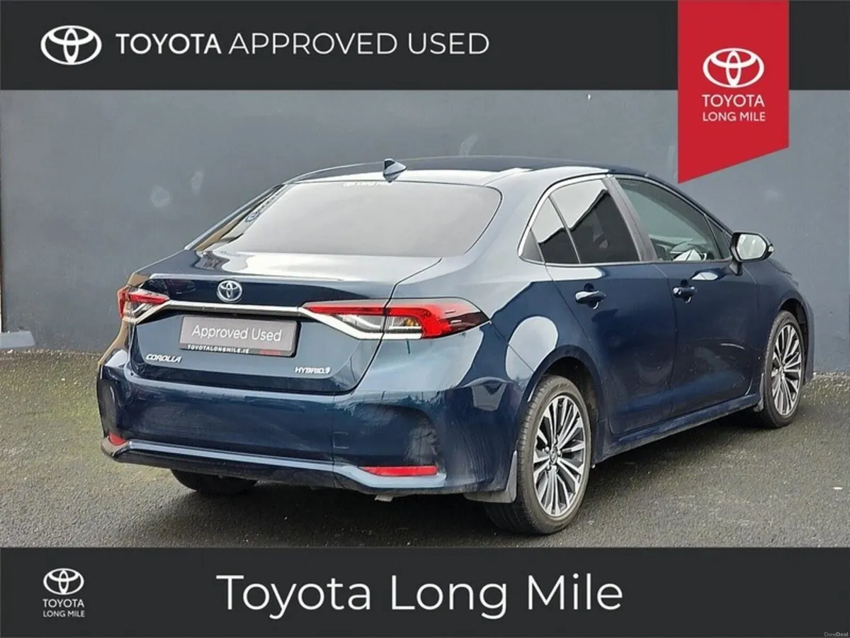 Toyota Corolla 1.8 Hybrid Luna Sport 4dr - Image 2