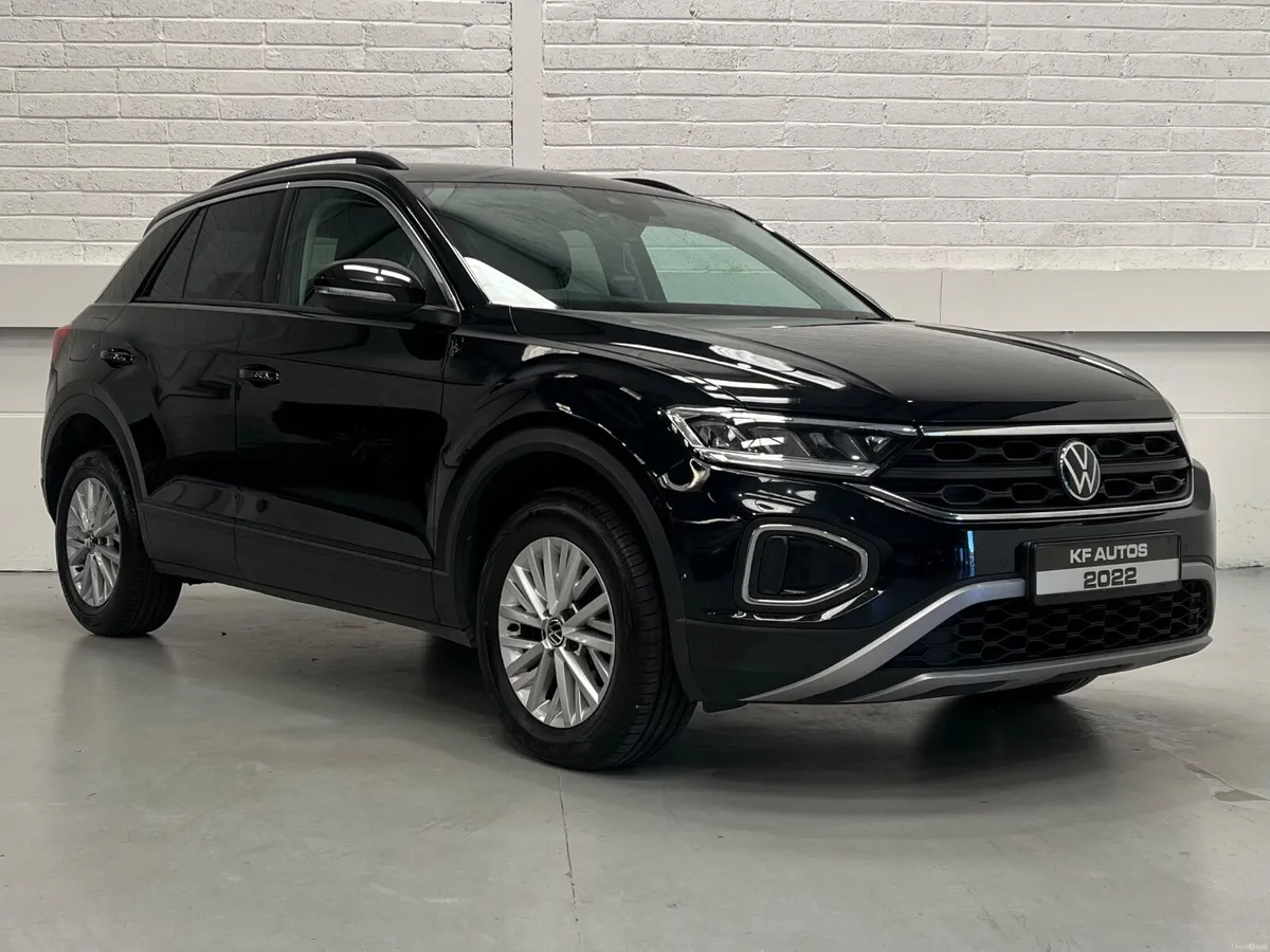 Volkswagen T-Roc Life 2.0TDI 116bhp 6 Speed Manual - Image 3