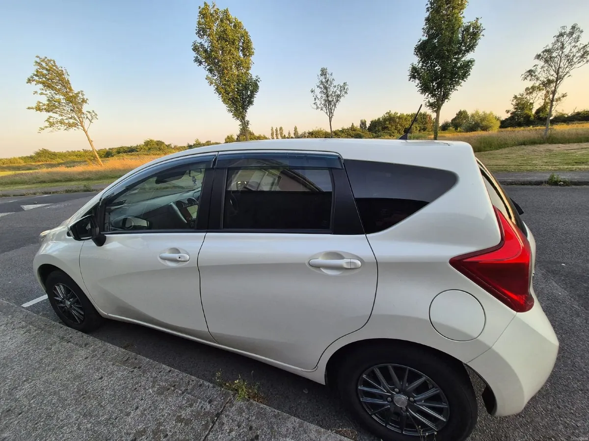 Nissan Note 2015-Automatic gear box - Image 3