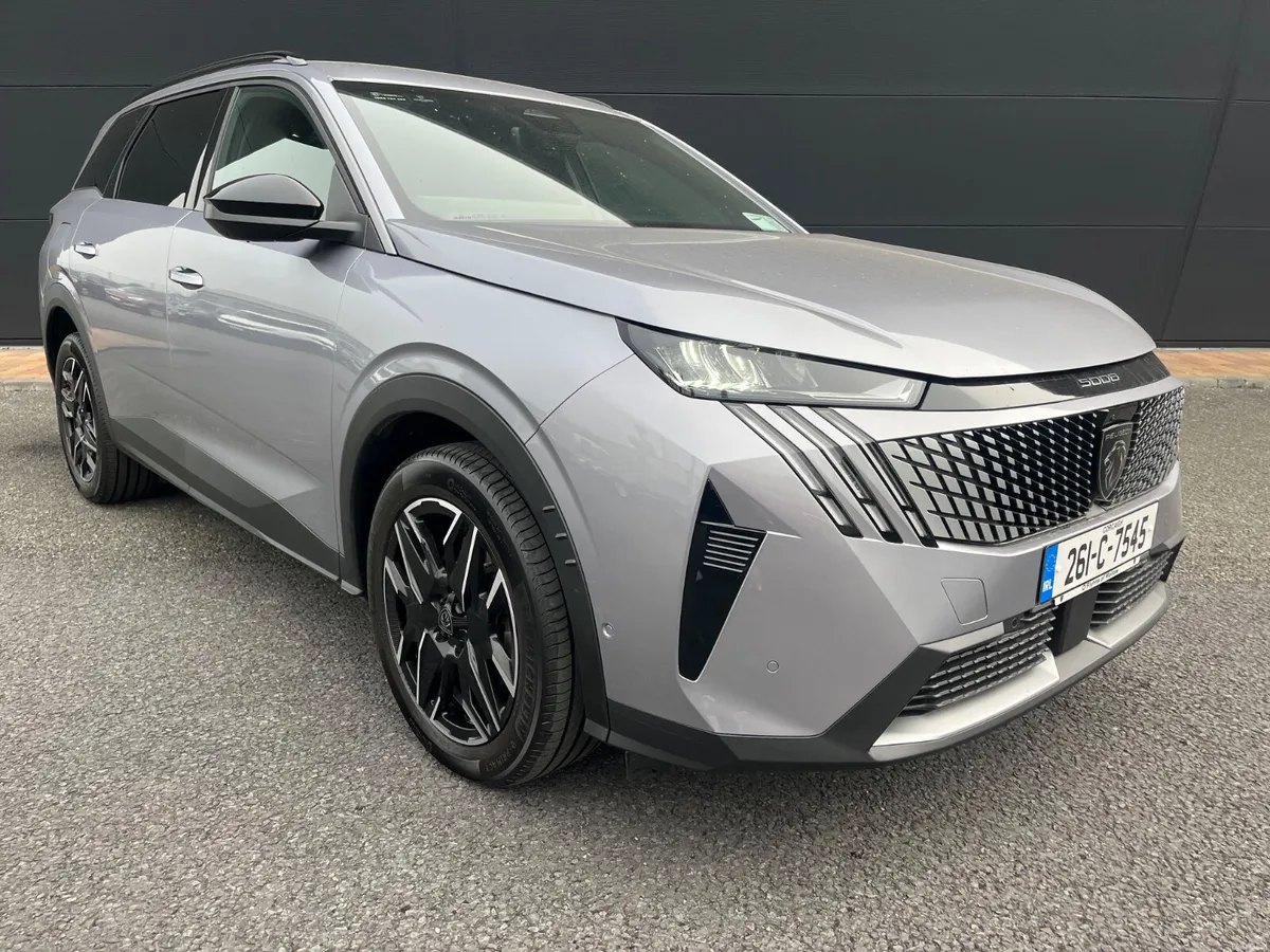 Peugeot 5008 2026 - Image 1