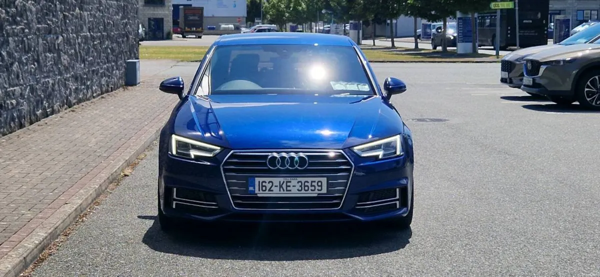 Audi a4 2.0 tdi s line  low mileage - Image 4