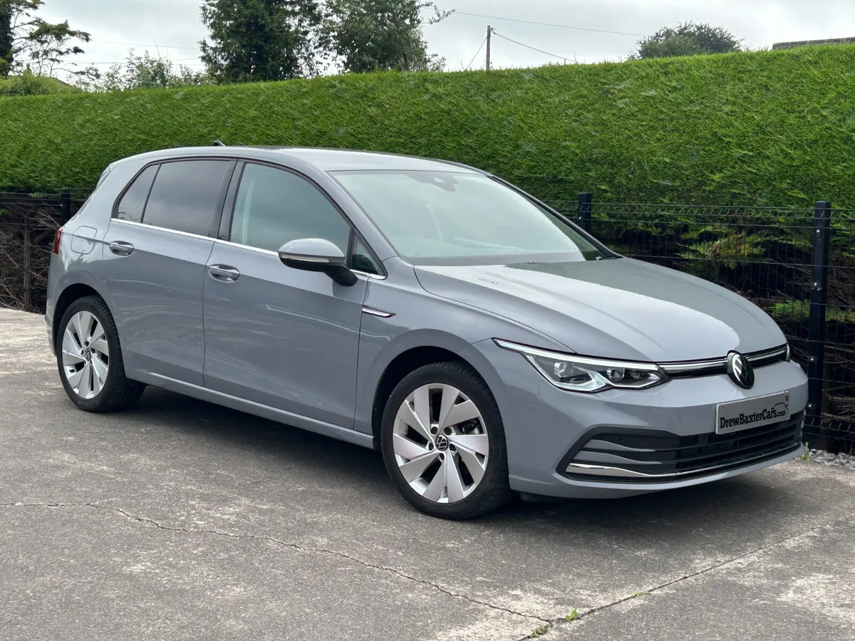 25Volkswagen Golf 1.5 tsi Style €29950 inc Vrt - Image 1