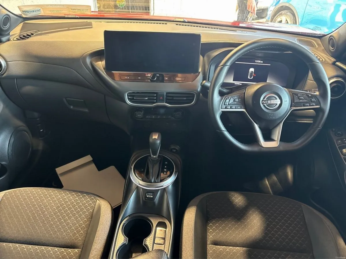 Nissan Juke HYBRID 1.6 SV PREMIUM - Image 4