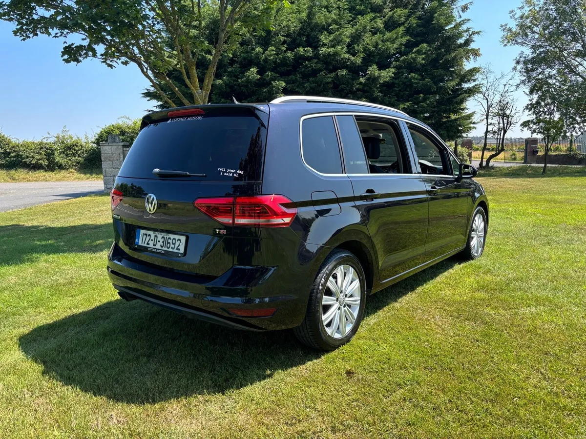 Volkswagen Touran - Image 5