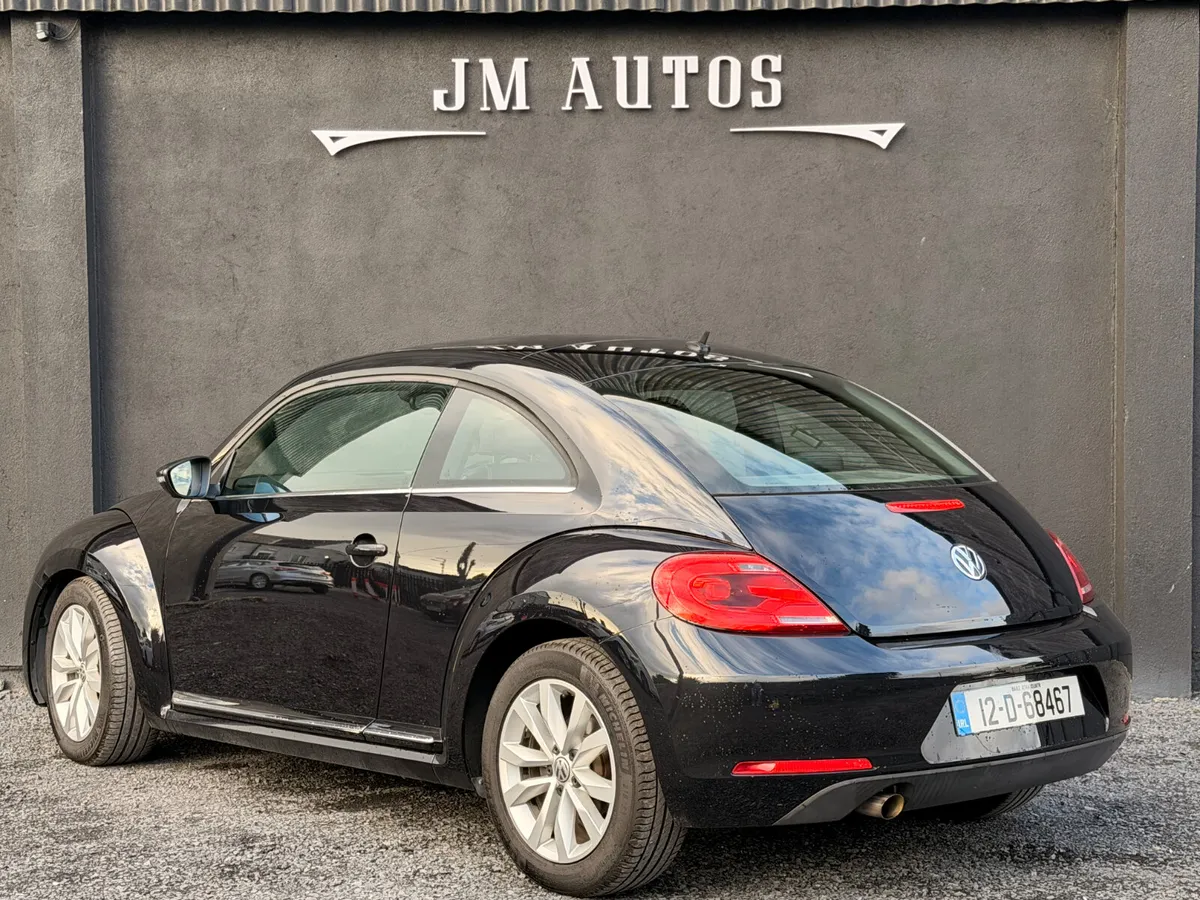 2012 VOLKSWAGEN BEETLE AUTOMATIC - Image 3