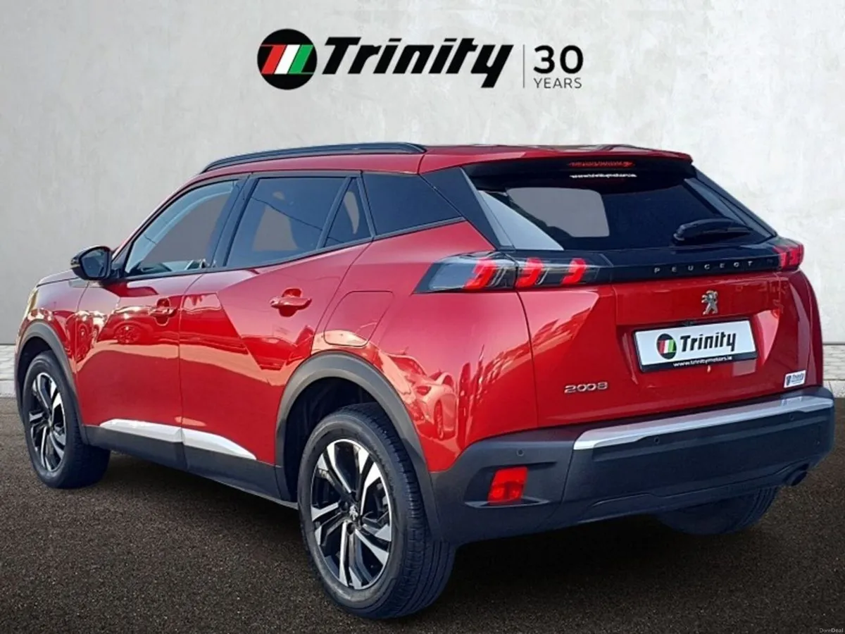 Peugeot 2008 ** 1.2 PURETECH ** 100BHP ALLURE ** T - Image 3