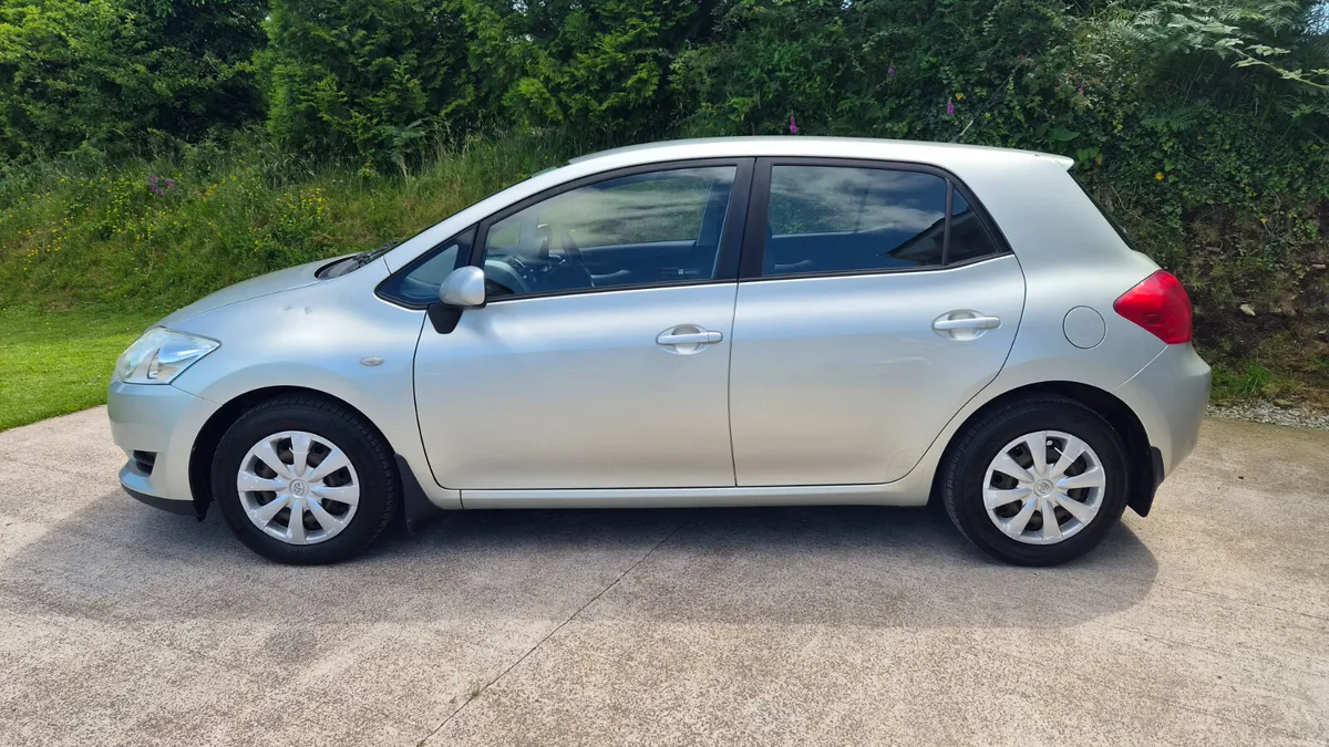 08 AURIS SERVICED & VALETED - NCT & TAX - Image 2
