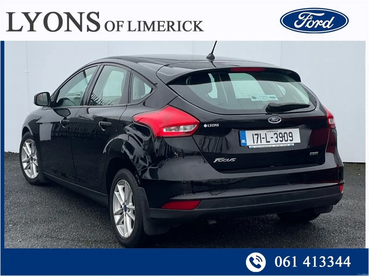 Ford Focus 1.0 Ecoboost 100PS Style - Image 3