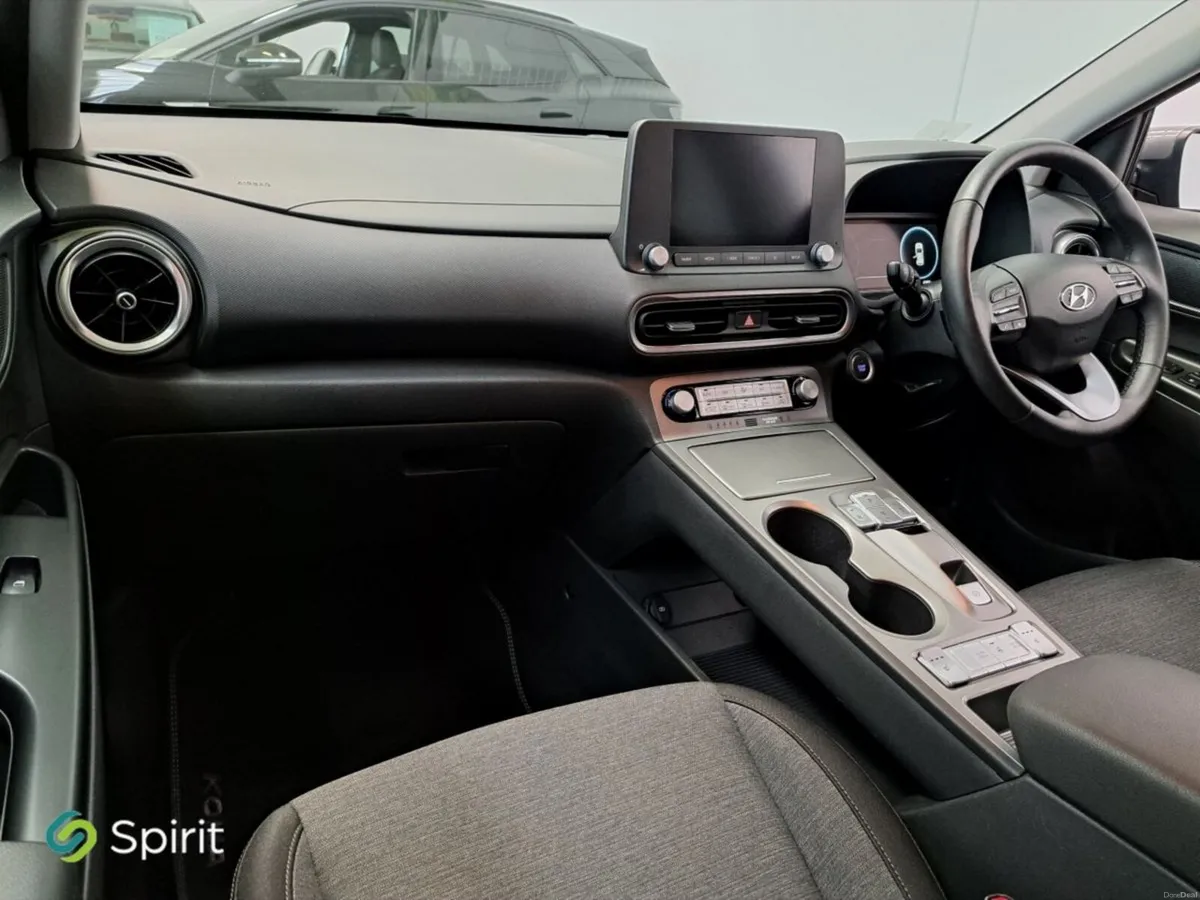 Hyundai KONA Kona EV Executive 39 kWh*Call Andrew - Image 4