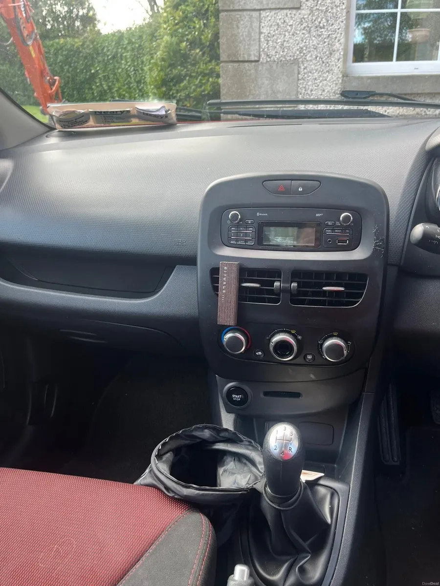 Renault Clio 2016 - Image 4